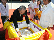 President Suzuki delivering Raystone